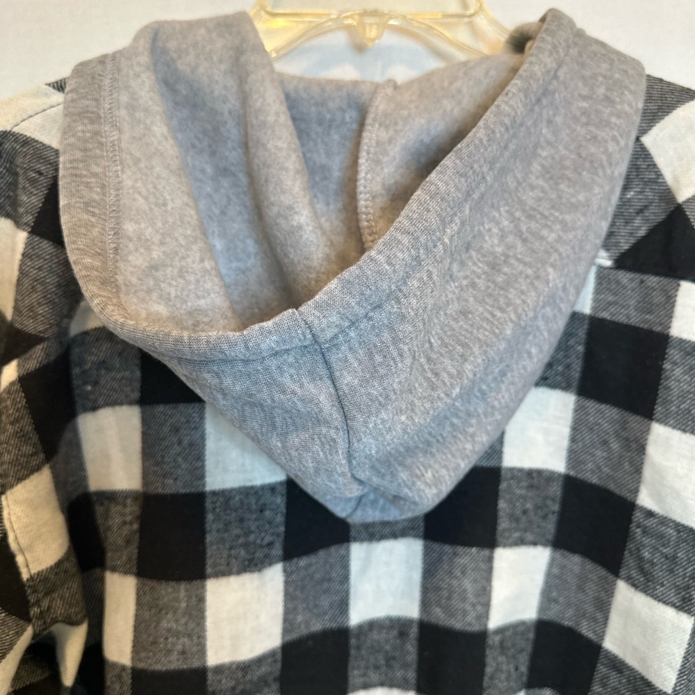 NWT Men's Black and White Plaid Hooded Button-Down Shirt Thin, size Large - Picture 5 of 5
